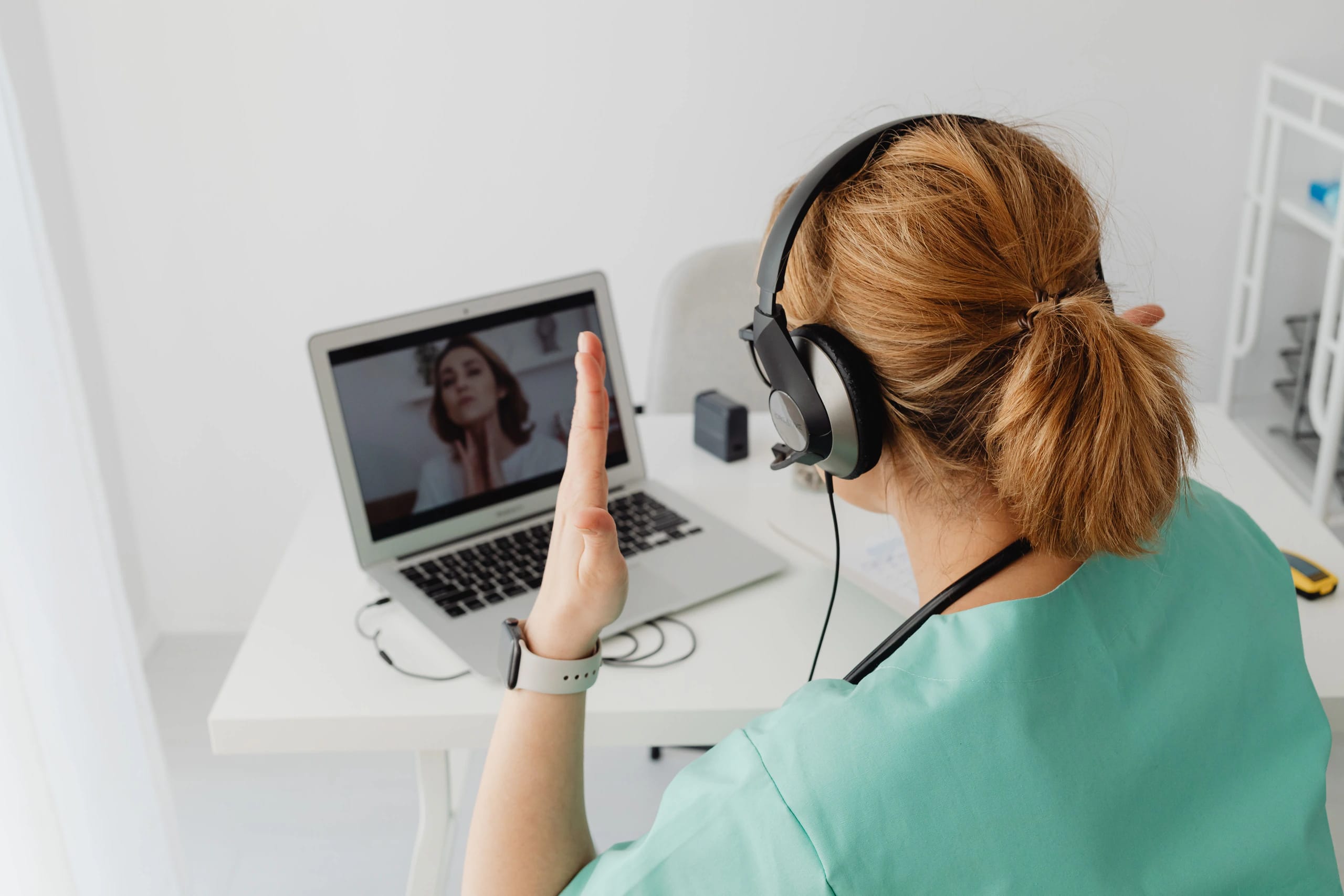 Health Clino - Online-Arzt-Leistungen